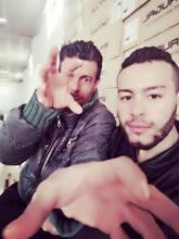 انا من علي منجلي ، أعزب، 32 سنة هنا من أجل البحث عن شريك لتحقيق زواج عادي تعرف عليّ أكثر من خلال بروفايلي، فربّ صدفة خير من ألف ميعاد.