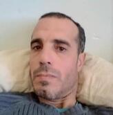 انا من عين لحجل، متزوج، 51 سنة هنا من أجل البحث عن شريك لتحقيق زواج عادي تعرف عليّ أكثر من خلال بروفايلي، فربّ صدفة خير من ألف ميعاد.