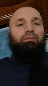 انا من ألبانيا، u، 47 سنة هنا من أجل البحث عن شريك لتحقيق زواج عادي تعرف عليّ أكثر من خلال بروفايلي، فربّ صدفة خير من ألف ميعاد.