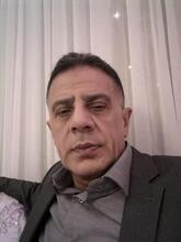 انا من montreal، أرمل، 55 سنة هنا من أجل البحث عن شريك لتحقيق زواج عادي تعرف عليّ أكثر من خلال بروفايلي، فربّ صدفة خير من ألف ميعاد.