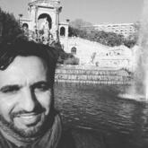 انا من انقرة، أعزب، 46 سنة هنا من أجل البحث عن شريك لتحقيق زواج عادي تعرف عليّ أكثر من خلال بروفايلي، فربّ صدفة خير من ألف ميعاد.