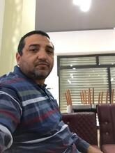 انا أرمل، 50 سنة هنا من أجل البحث عن شريك لتحقيق زواج عادي تعرف عليّ أكثر من خلال بروفايلي، فربّ صدفة خير من ألف ميعاد.