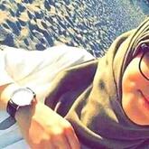 انا من البليدة، عزباء، 26 سنة هنا من أجل البحث عن شريك لتحقيق زواج عادي تعرف عليّ أكثر من خلال بروفايلي، فربّ صدفة خير من ألف ميعاد.