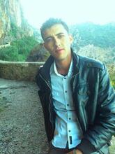 انا من alger، أعزب، 38 سنة هنا من أجل البحث عن شريك لتحقيق زواج عادي تعرف عليّ أكثر من خلال بروفايلي، فربّ صدفة خير من ألف ميعاد.