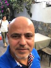 انا من الدمام، مطلق، 47 سنة هنا من أجل البحث عن شريك لتحقيق علاقة تعارف تعرف عليّ أكثر من خلال بروفايلي، فربّ صدفة خير من ألف ميعاد.