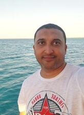 انا من محرم بك، أعزب، 39 سنة هنا من أجل البحث عن شريك لتحقيق زواج عادي تعرف عليّ أكثر من خلال بروفايلي، فربّ صدفة خير من ألف ميعاد.