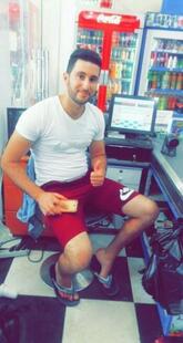 انا من تيزي وزو، أعزب، 28 سنة هنا من أجل البحث عن شريك لتحقيق زواج عادي تعرف عليّ أكثر من خلال بروفايلي، فربّ صدفة خير من ألف ميعاد.