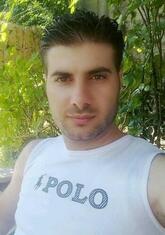 انا أعزب، 40 سنة هنا من أجل البحث عن شريك لتحقيق علاقة تعارف تعرف عليّ أكثر من خلال بروفايلي، فربّ صدفة خير من ألف ميعاد.