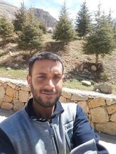 انا أعزب، 37 سنة هنا من أجل البحث عن شريك لتحقيق زواج عادي تعرف عليّ أكثر من خلال بروفايلي، فربّ صدفة خير من ألف ميعاد.