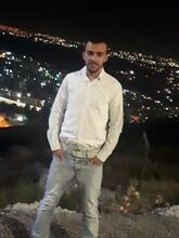 انا أعزب، 29 سنة هنا من أجل البحث عن شريك لتحقيق زواج عادي تعرف عليّ أكثر من خلال بروفايلي، فربّ صدفة خير من ألف ميعاد.