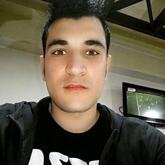 انا أعزب، 32 سنة هنا من أجل البحث عن شريك لتحقيق زواج عادي تعرف عليّ أكثر من خلال بروفايلي، فربّ صدفة خير من ألف ميعاد.