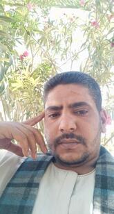 انا من بني سويف، متزوج، 42 سنة هنا من أجل البحث عن شريك لتحقيق زواج عادي تعرف عليّ أكثر من خلال بروفايلي، فربّ صدفة خير من ألف ميعاد.