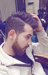 انا أعزب، 32 سنة هنا من أجل البحث عن شريك لتحقيق زواج عادي تعرف عليّ أكثر من خلال بروفايلي، فربّ صدفة خير من ألف ميعاد.