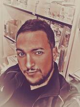 انا أعزب، 36 سنة هنا من أجل البحث عن شريك لتحقيق زواج عادي تعرف عليّ أكثر من خلال بروفايلي، فربّ صدفة خير من ألف ميعاد.