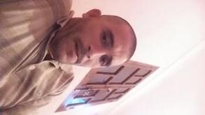 انا من بني حواء، متزوج، 45 سنة هنا من أجل البحث عن شريك لتحقيق زواج عادي تعرف عليّ أكثر من خلال بروفايلي، فربّ صدفة خير من ألف ميعاد.