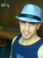 انا من مارسيليا ، أعزب، 32 سنة هنا من أجل البحث عن شريك لتحقيق زواج عادي تعرف عليّ أكثر من خلال بروفايلي، فربّ صدفة خير من ألف ميعاد.