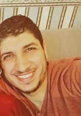 انا من باريس، أعزب، 33 سنة هنا من أجل البحث عن شريك لتحقيق زواج عادي تعرف عليّ أكثر من خلال بروفايلي، فربّ صدفة خير من ألف ميعاد.