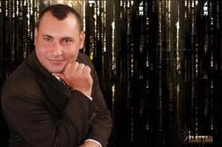 انا من tanta، متزوج، 44 سنة هنا من أجل البحث عن شريك لتحقيق علاقة تعارف تعرف عليّ أكثر من خلال بروفايلي، فربّ صدفة خير من ألف ميعاد.