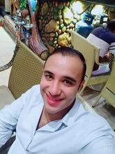انا من شبرا، أعزب، 32 سنة هنا من أجل البحث عن شريك لتحقيق زواج عادي تعرف عليّ أكثر من خلال بروفايلي، فربّ صدفة خير من ألف ميعاد.