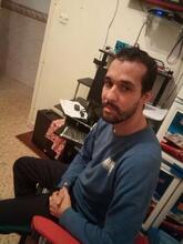 انا من mostaganem، أعزب، 35 سنة هنا من أجل البحث عن شريك لتحقيق زواج عادي تعرف عليّ أكثر من خلال بروفايلي، فربّ صدفة خير من ألف ميعاد.