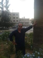 انا متزوج، 59 سنة هنا من أجل البحث عن شريك لتحقيق زواج متعدد تعرف عليّ أكثر من خلال بروفايلي، فربّ صدفة خير من ألف ميعاد.