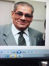 انا أرمل، 62 سنة هنا من أجل البحث عن شريك لتحقيق زواج عادي تعرف عليّ أكثر من خلال بروفايلي، فربّ صدفة خير من ألف ميعاد.