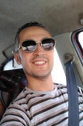 انا من عين شمس، متزوج، 42 سنة هنا من أجل البحث عن شريك لتحقيق زواج متعدد تعرف عليّ أكثر من خلال بروفايلي، فربّ صدفة خير من ألف ميعاد.