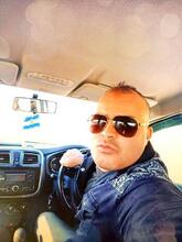 انا من الشلف، أعزب، 43 سنة هنا من أجل البحث عن شريك لتحقيق زواج عادي تعرف عليّ أكثر من خلال بروفايلي، فربّ صدفة خير من ألف ميعاد.
