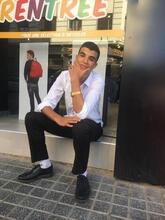انا أعزب، 89 سنة هنا من أجل البحث عن شريك لتحقيق زواج عادي تعرف عليّ أكثر من خلال بروفايلي، فربّ صدفة خير من ألف ميعاد.