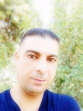 انا من حماة، أعزب، 40 سنة هنا من أجل البحث عن شريك لتحقيق علاقة تعارف تعرف عليّ أكثر من خلال بروفايلي، فربّ صدفة خير من ألف ميعاد.