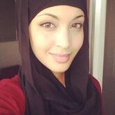 انا أرملة، 35 سنة هنا من أجل البحث عن شريك لتحقيق زواج عادي تعرف عليّ أكثر من خلال بروفايلي، فربّ صدفة خير من ألف ميعاد.