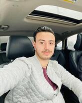انا أعزب، 32 سنة هنا من أجل البحث عن شريك لتحقيق علاقة تعارف تعرف عليّ أكثر من خلال بروفايلي، فربّ صدفة خير من ألف ميعاد.