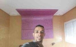 انا من شمال إفريقية هنا من أجل البحث عن شريك لتحقيق زواج عادي تعرف عليّ أكثر من خلال بروفايلي، فربّ صدفة خير من ألف ميعاد.