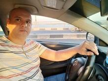 انا من أسيوط، u، 45 سنة هنا من أجل البحث عن شريك لتحقيق زواج عادي تعرف عليّ أكثر من خلال بروفايلي، فربّ صدفة خير من ألف ميعاد.