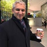 انا أرمل، 55 سنة هنا من أجل البحث عن شريك لتحقيق زواج عادي تعرف عليّ أكثر من خلال بروفايلي، فربّ صدفة خير من ألف ميعاد.