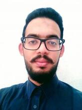انا أعزب، 33 سنة هنا من أجل البحث عن شريك لتحقيق زواج عادي تعرف عليّ أكثر من خلال بروفايلي، فربّ صدفة خير من ألف ميعاد.