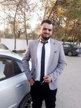 انا أعزب، 32 سنة هنا من أجل البحث عن شريك لتحقيق زواج عادي تعرف عليّ أكثر من خلال بروفايلي، فربّ صدفة خير من ألف ميعاد.
