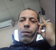 انا مطلق، 46 سنة هنا من أجل البحث عن شريك لتحقيق زواج عادي تعرف عليّ أكثر من خلال بروفايلي، فربّ صدفة خير من ألف ميعاد.