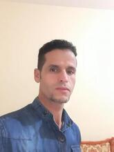انا من تارودانت، متزوج، 47 سنة هنا من أجل البحث عن شريك لتحقيق زواج عادي تعرف عليّ أكثر من خلال بروفايلي، فربّ صدفة خير من ألف ميعاد.