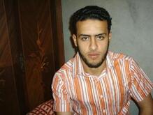 انا متزوج، 40 سنة هنا من أجل البحث عن شريك لتحقيق زواج متعدد تعرف عليّ أكثر من خلال بروفايلي، فربّ صدفة خير من ألف ميعاد.