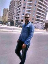 انا من حلوان، أعزب، 33 سنة هنا من أجل البحث عن شريك لتحقيق زواج عادي تعرف عليّ أكثر من خلال بروفايلي، فربّ صدفة خير من ألف ميعاد.
