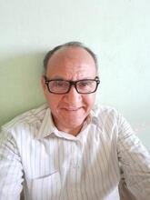 انا من ذوي العيون عسلي هنا من أجل البحث عن شريك لتحقيق تعارف جاد تعرف عليّ أكثر من خلال بروفايلي، فقد تكون الأقدار هي البداية.