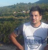 انا من alger، مطلق، 39 سنة هنا من أجل البحث عن شريك لتحقيق زواج عادي تعرف عليّ أكثر من خلال بروفايلي، فربّ صدفة خير من ألف ميعاد.