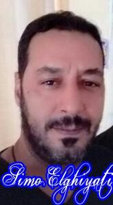 انا من صفرو، متزوج، 51 سنة هنا من أجل البحث عن شريك لتحقيق زواج عادي تعرف عليّ أكثر من خلال بروفايلي، فربّ صدفة خير من ألف ميعاد.