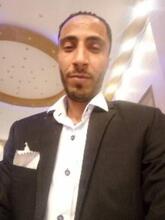 انا من المهندسين، مطلق، 38 سنة هنا من أجل البحث عن شريك لتحقيق زواج عادي تعرف عليّ أكثر من خلال بروفايلي، فربّ صدفة خير من ألف ميعاد.