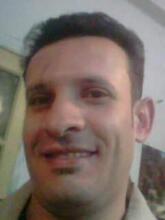 انا متزوج، 45 سنة هنا من أجل البحث عن شريك لتحقيق زواج عادي تعرف عليّ أكثر من خلال بروفايلي، فربّ صدفة خير من ألف ميعاد.