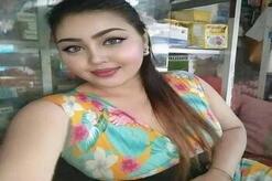 انا عزباء، 28 سنة هنا من أجل البحث عن شريك لتحقيق زواج عادي تعرف عليّ أكثر من خلال بروفايلي، فربّ صدفة خير من ألف ميعاد.