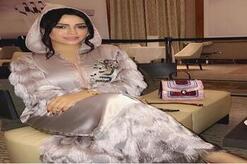 انا عزباء، 34 سنة هنا من أجل البحث عن شريك لتحقيق زواج عادي تعرف عليّ أكثر من خلال بروفايلي، فربّ صدفة خير من ألف ميعاد.