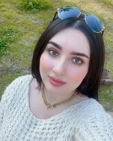 انا عزباء، 36 سنة هنا من أجل البحث عن شريك لتحقيق زواج عادي تعرف عليّ أكثر من خلال بروفايلي، فربّ صدفة خير من ألف ميعاد.