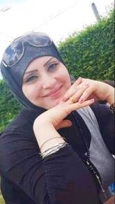انا عزباء، 29 سنة هنا من أجل البحث عن شريك لتحقيق زواج عادي تعرف عليّ أكثر من خلال بروفايلي، فربّ صدفة خير من ألف ميعاد.